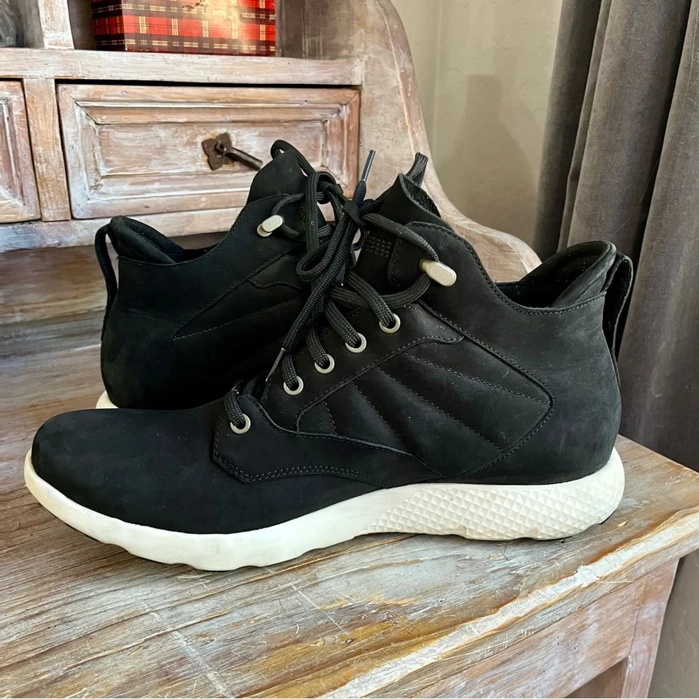 🖤 Timberland Flyroam Waterproof Chukka Boots Size 11.5 leather